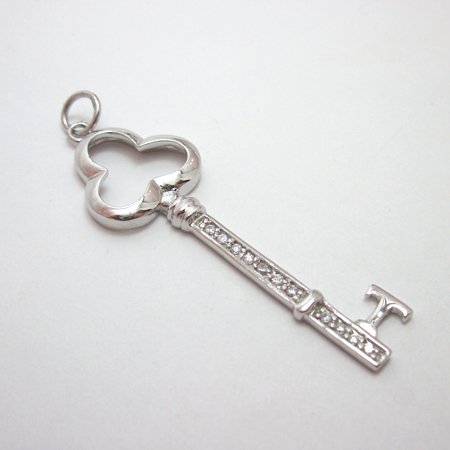 Sterling Shamrock 3-leaf Clover Key Pendant w/CZ